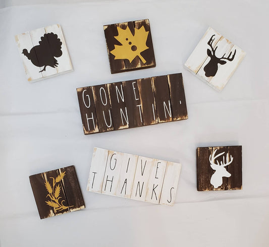 Thanksgiving Hunting Tiered Tray Decor – Give Thanks, Deer & Turkey Signs, Rustic Fall Shelf Sitters